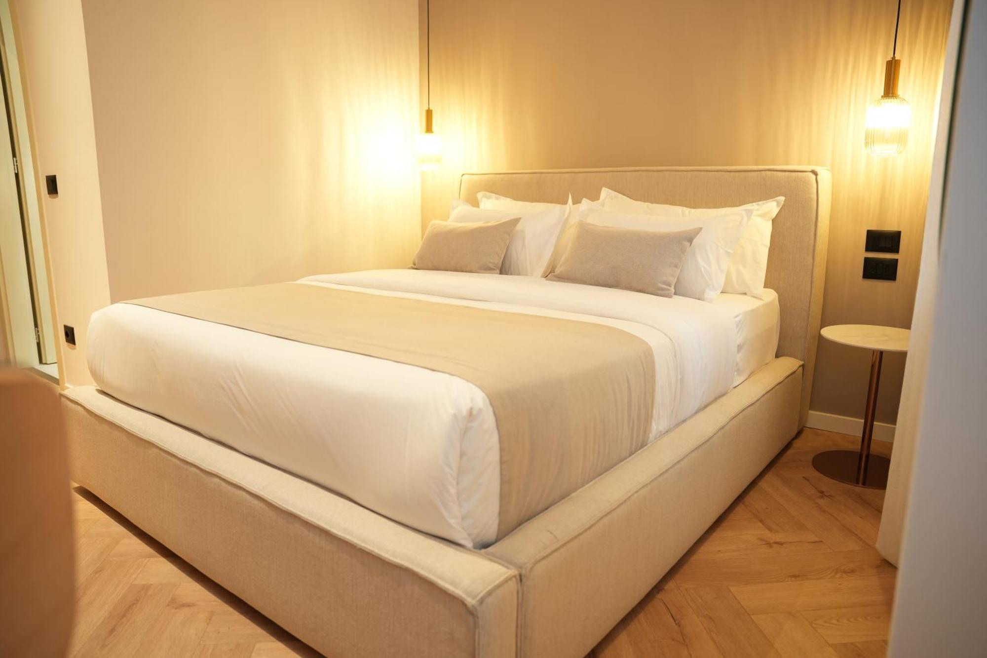 Nea Deluxe Apart-Hotel Tirana Exterior photo