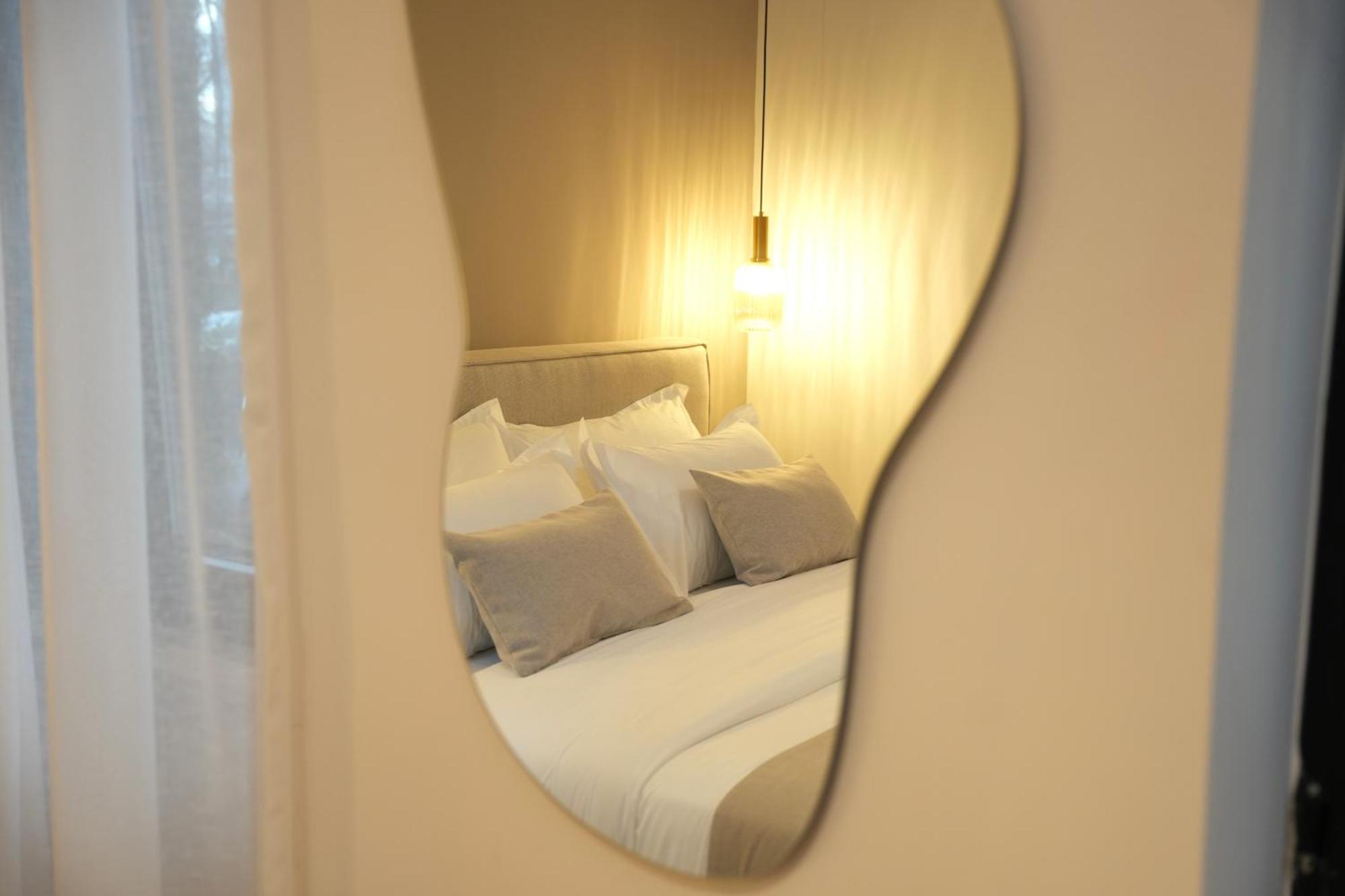 Nea Deluxe Apart-Hotel Tirana Exterior photo